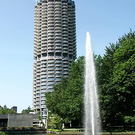 Design-apartment I Hotelturm I Etage 26 I Boxspring I Ausblick Augsburg