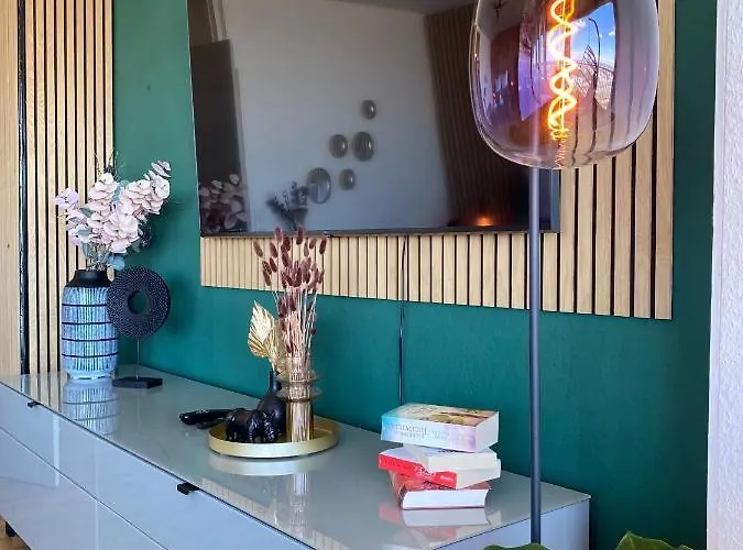 Apartment Tower I 26th Floor I Boxspring I Nespresso *